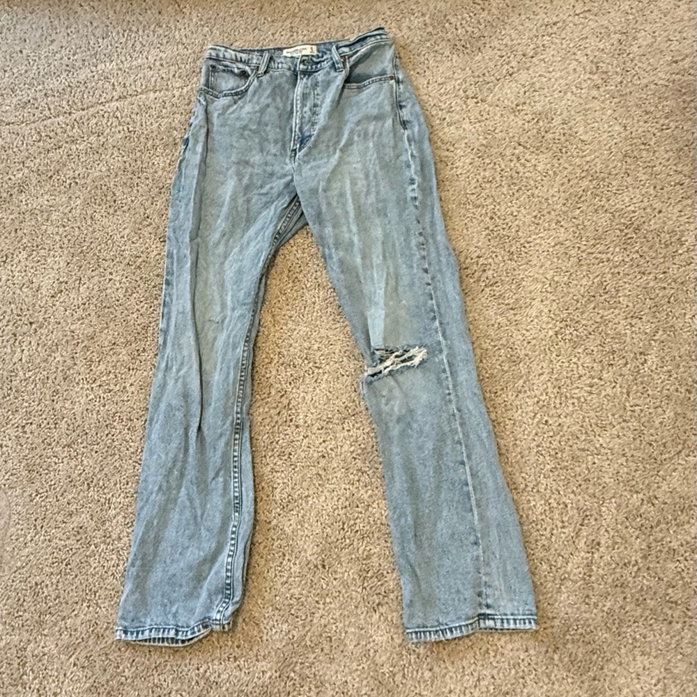 Abercrombie Ankle Straight Ultimate High Rise Jean Size 4L/27